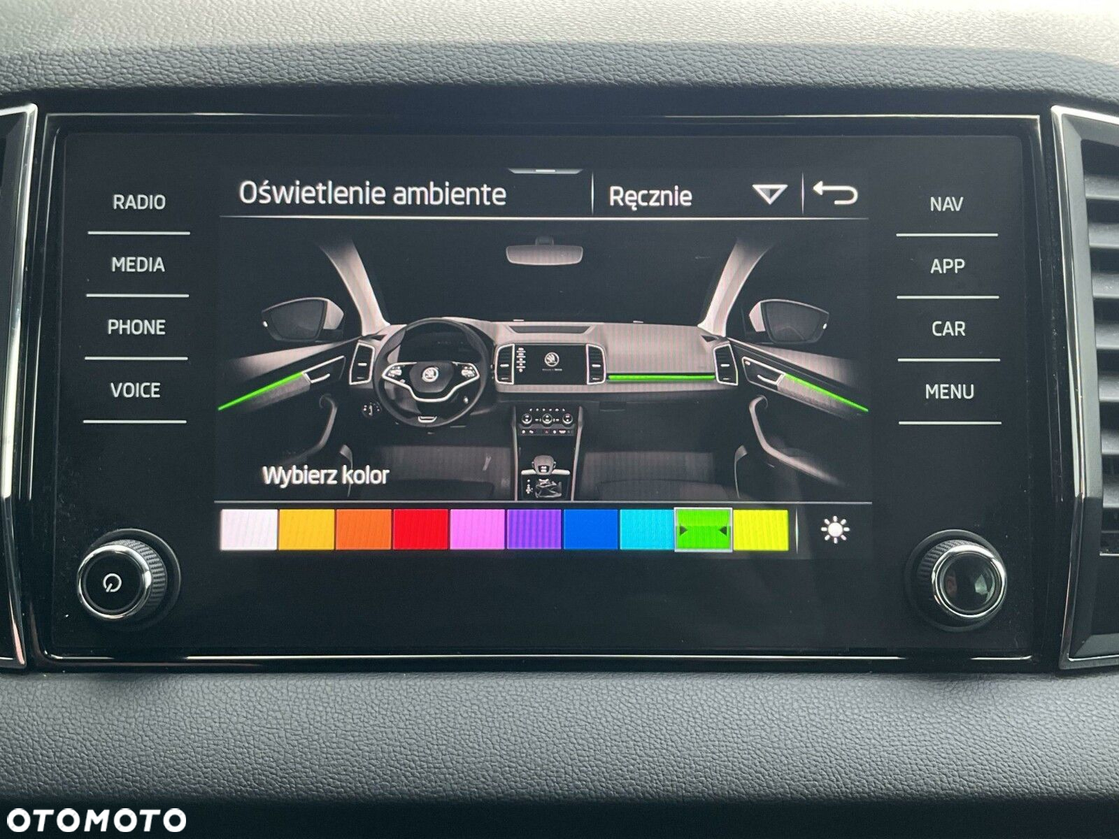 Skoda Karoq 1.5 TSI ACT Style DSG - 17