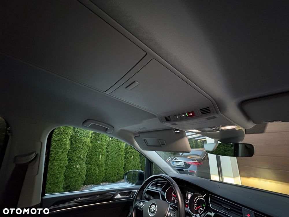 Volkswagen Touran 2.0 TDI SCR (BlueMotion Technology) DSG Highline - 35
