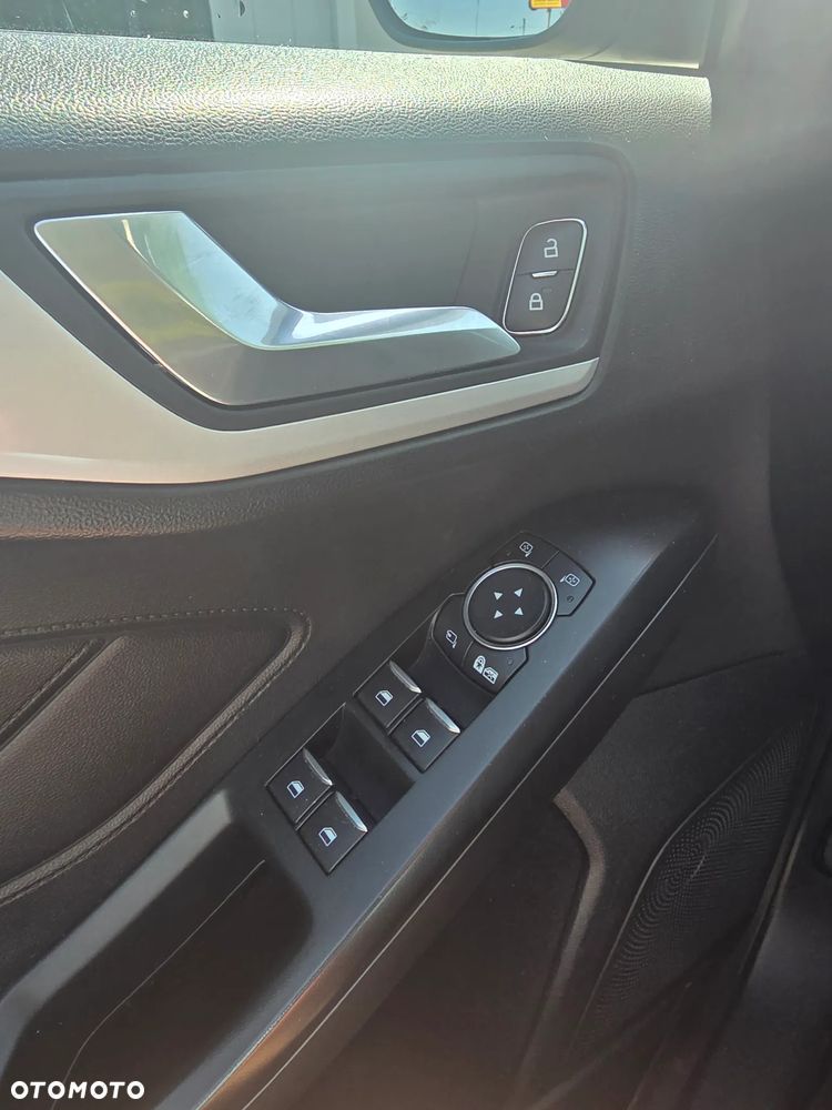 Ford Focus 1.5 EcoBlue Active - 10