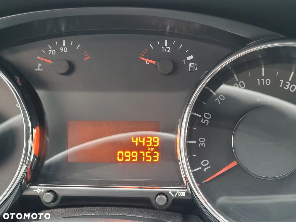 Peugeot 3008 120 VTi Access - 22