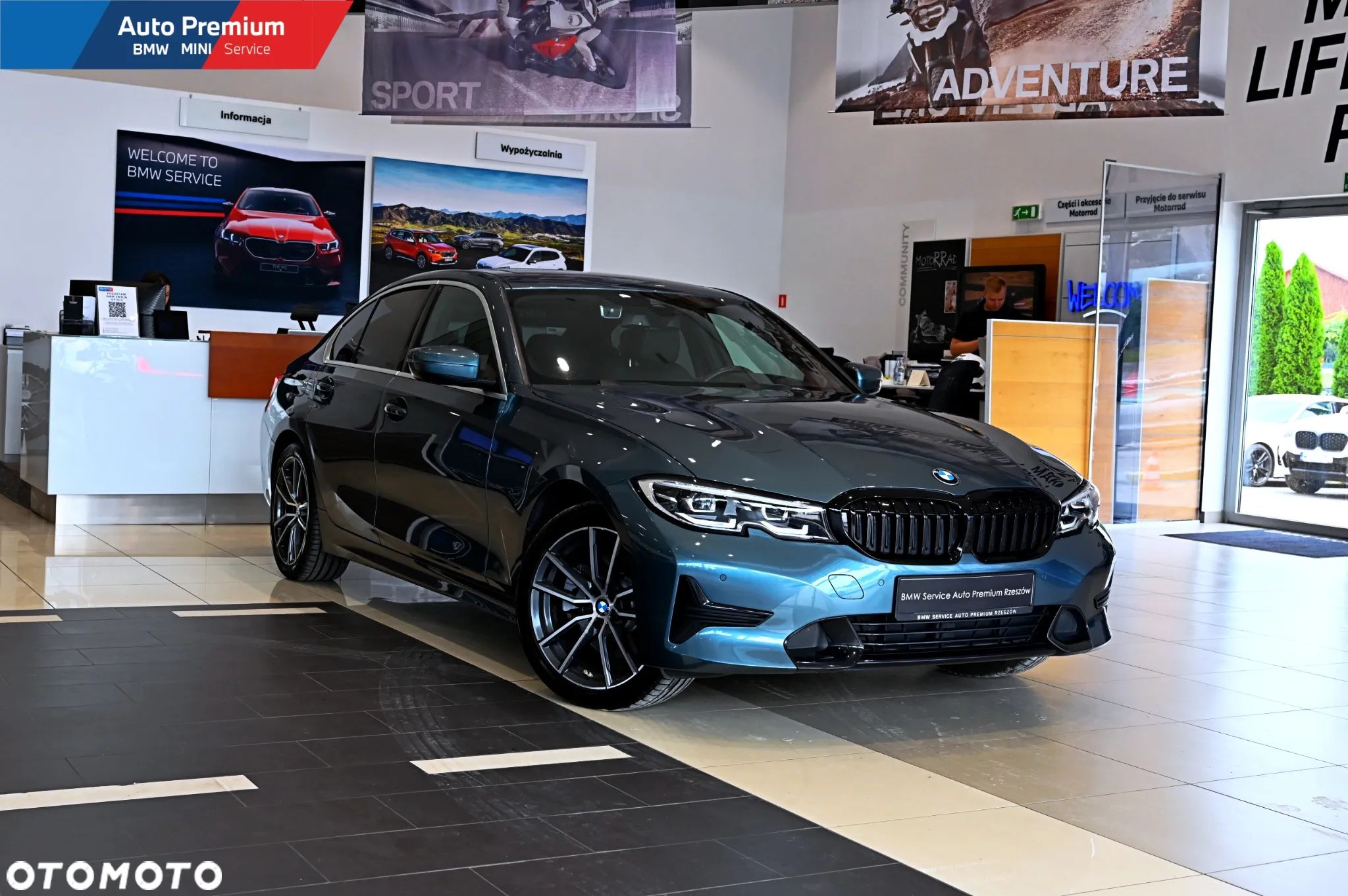 BMW Seria 3 330i xDrive Sport Line - 1