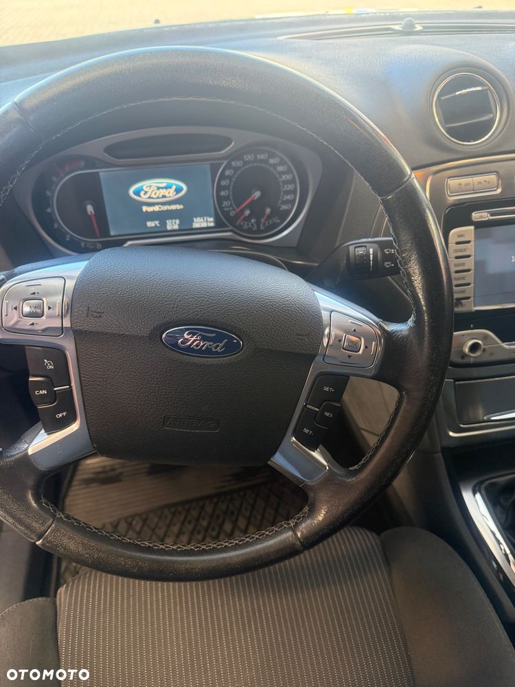 Ford Mondeo 2.0 Viva - 9