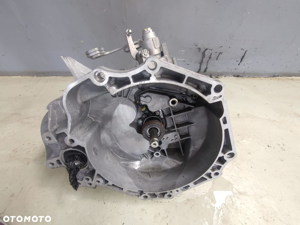Opel Astra K V skrzynia biegów M32 od silnika LE2 1.4 turbo B1180548HA - 2