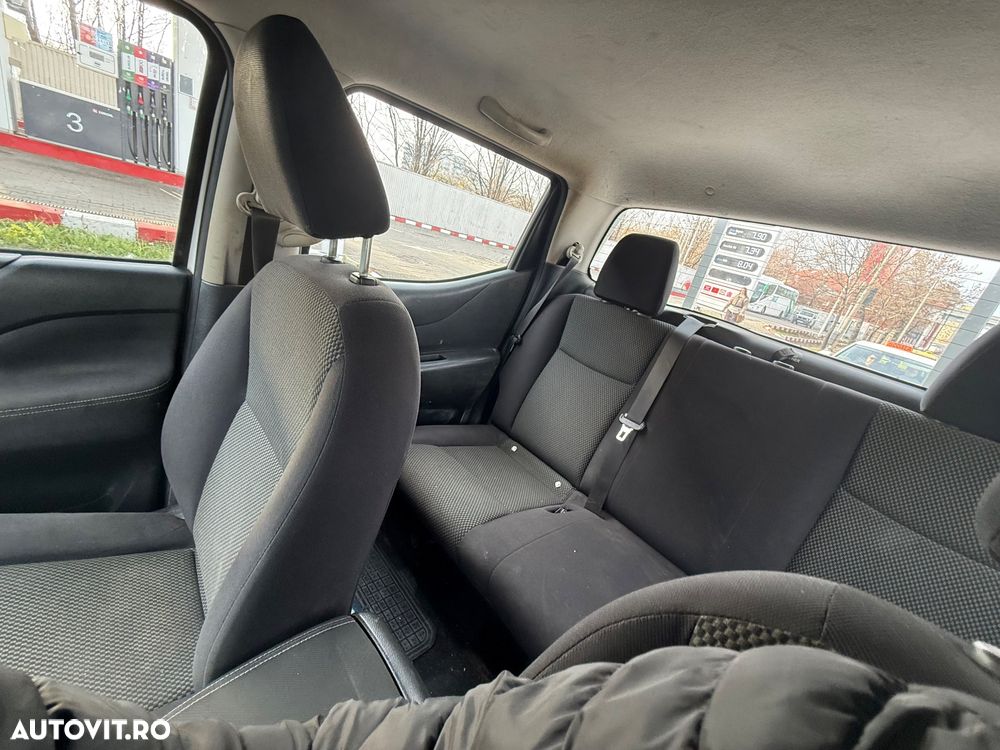 Nissan Navara 2.3 dCi Double Cab Acenta - 18