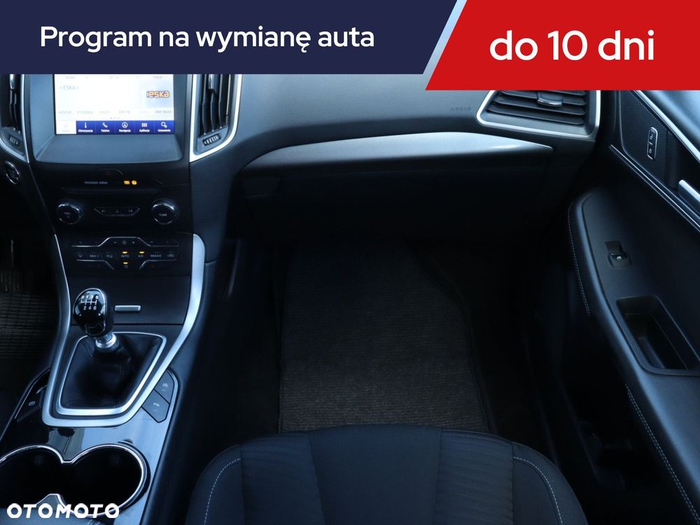Ford S-Max - 10