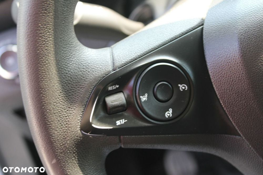 Opel Combo - 17