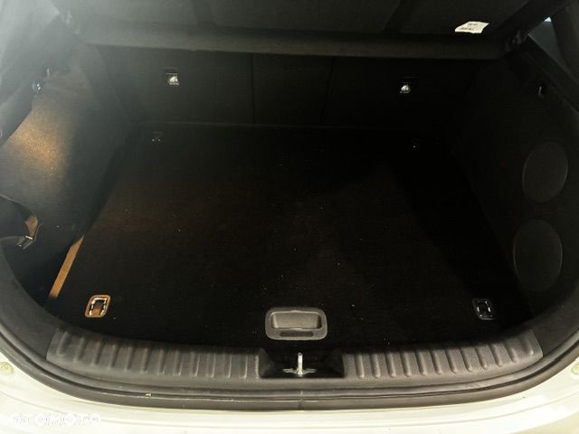 Kia XCeed 1.6 T-GDI Prestige Line DCT - 13