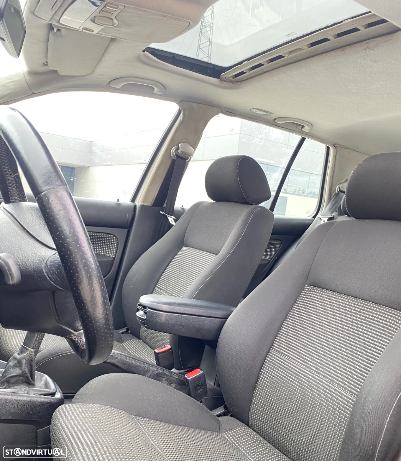 VW Golf 1.6 Special - 5