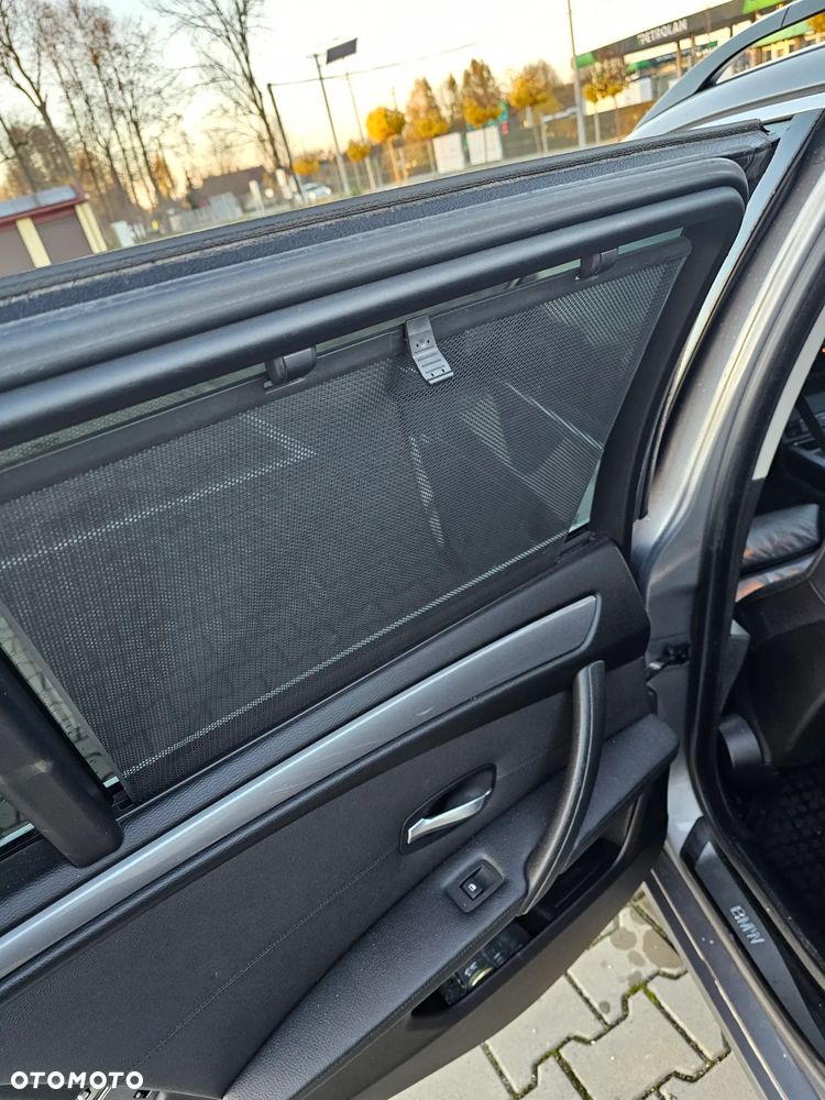 BMW Seria 5 520d Touring Edition Lifestyle - 31