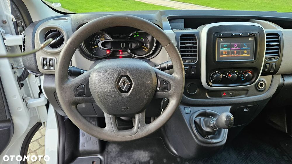 Renault Trafic 1,6 120KM BezAdblue L2 Długi Nawi Kamera Parktronik Hak - 13