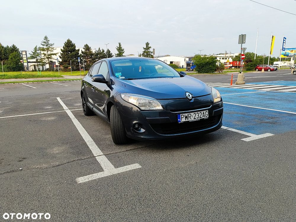 Renault Megane 1.5 dCi Dynamique - 8