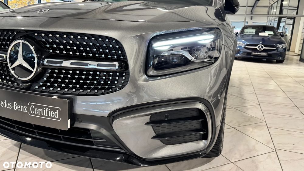 Mercedes-Benz GLB 200 AMG Line 7G-DCT - 7