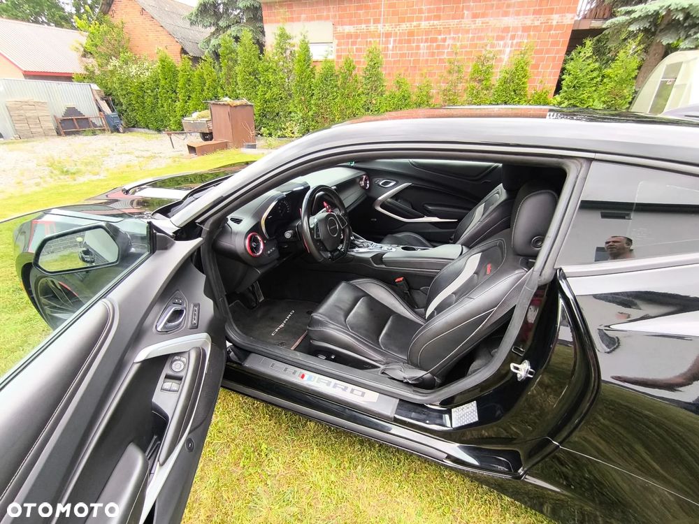Chevrolet Camaro 6.2 V8 - 8