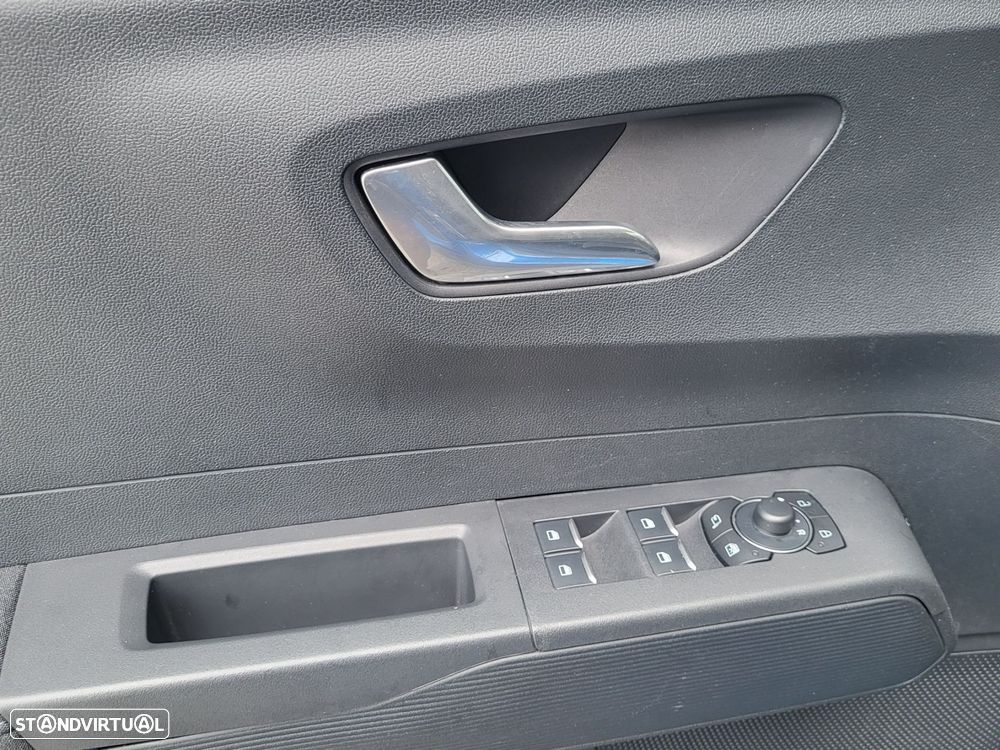 Ford Tourneo Courier 1.0 EcoBoost Active - 22