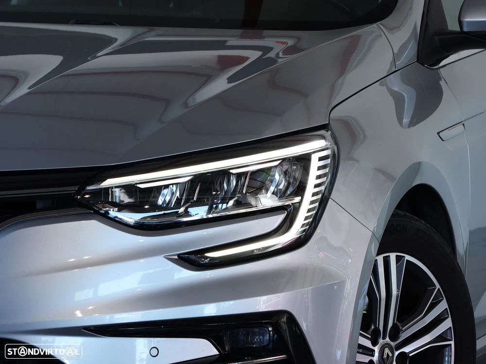 Renault Mégane Sport Tourer 1.5 Blue dCi Techno - 4