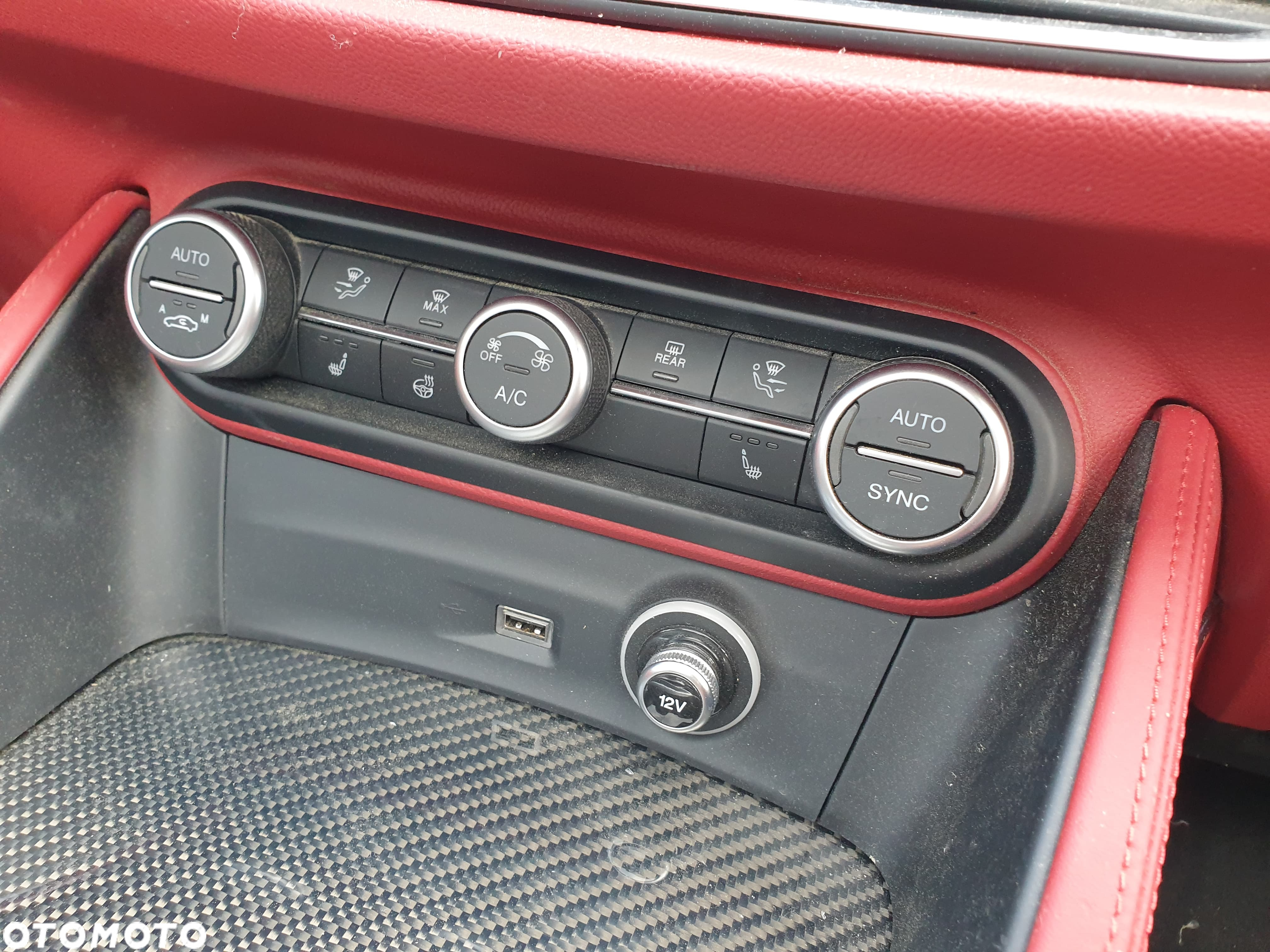 Alfa Romeo Stelvio 2.9 V6 Bi-Turbo Quadrifoglio Q4 - 26