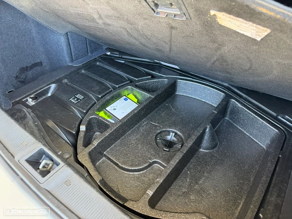 Mercedes-Benz CLK 220 CDI Avantgarde Sport Edition - 45