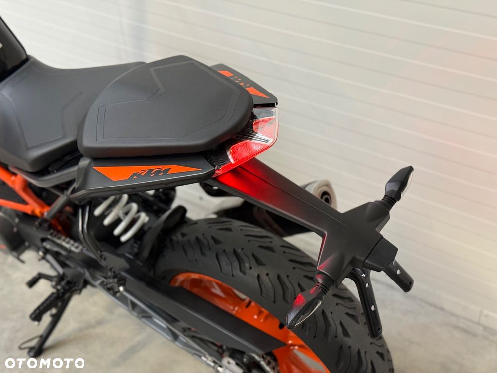KTM Duke - 36