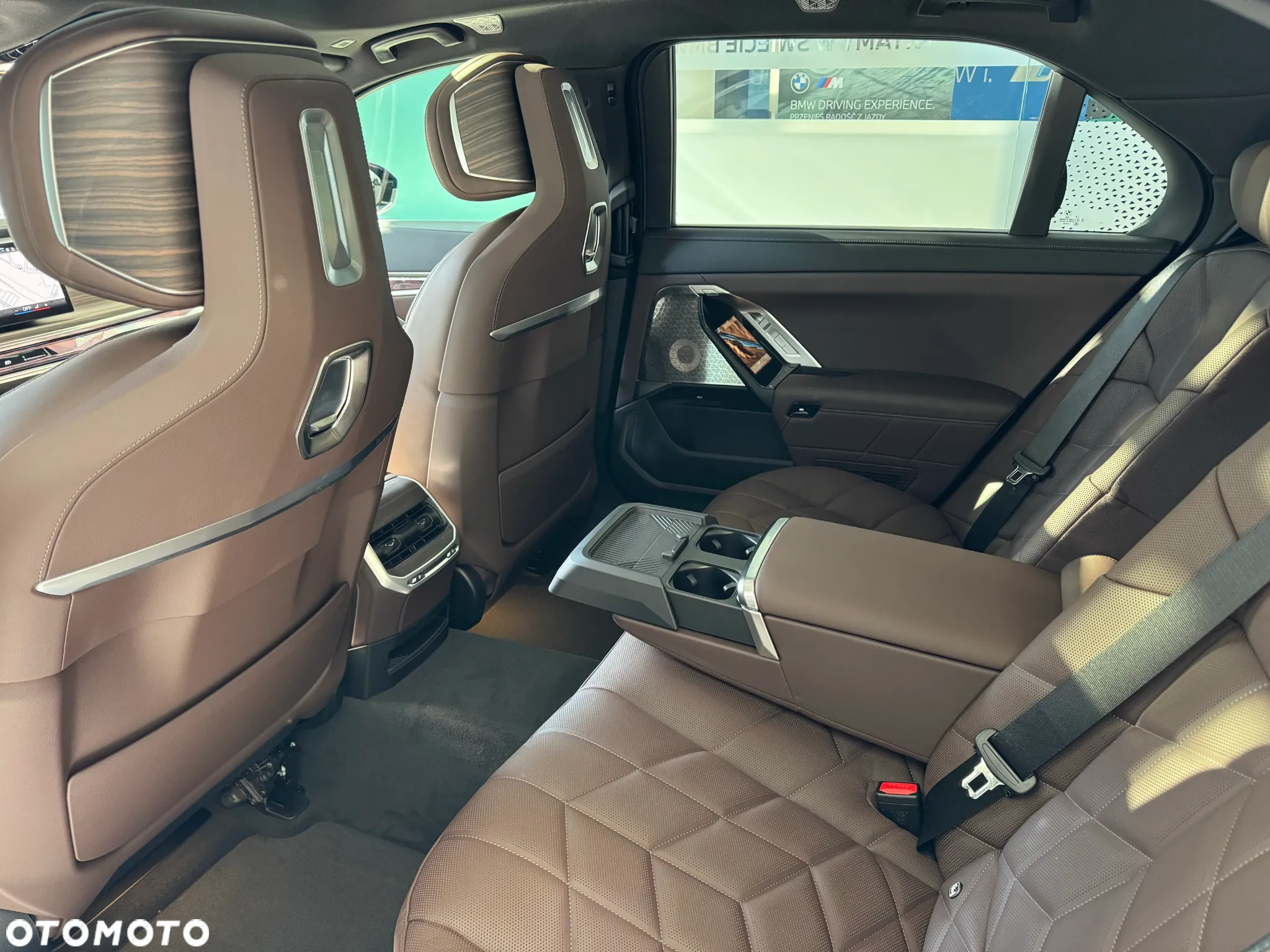 BMW Seria 7 - 14