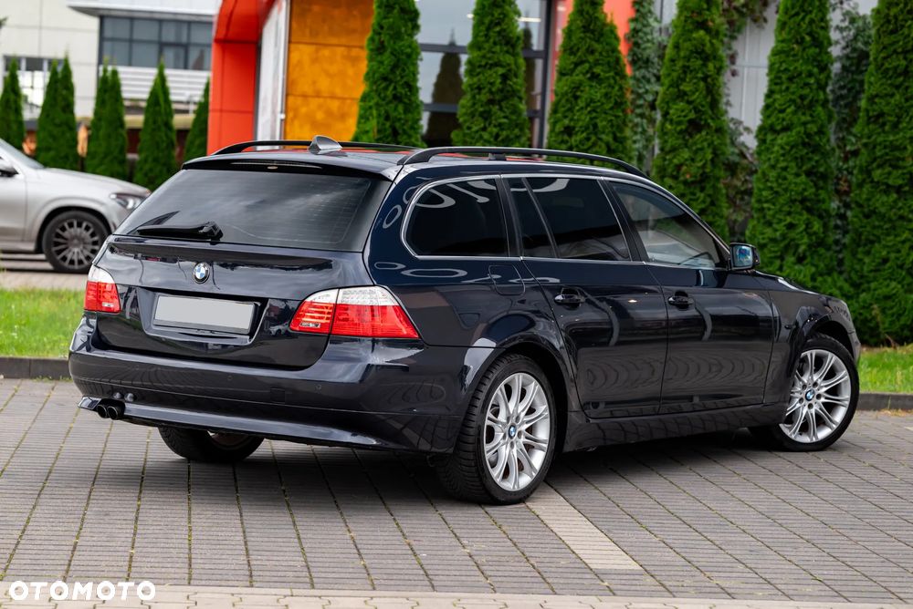 BMW Seria 5 525xi Edition Exclusive - 9