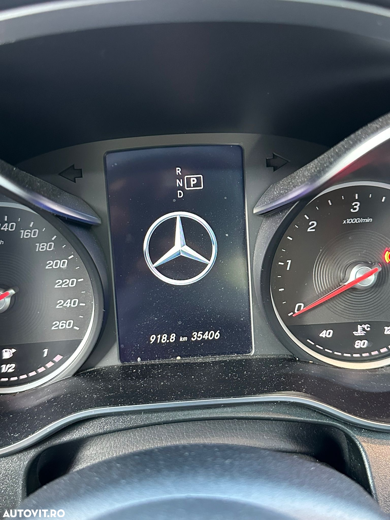 Mercedes-Benz GLC 300 d 4MATIC - 13