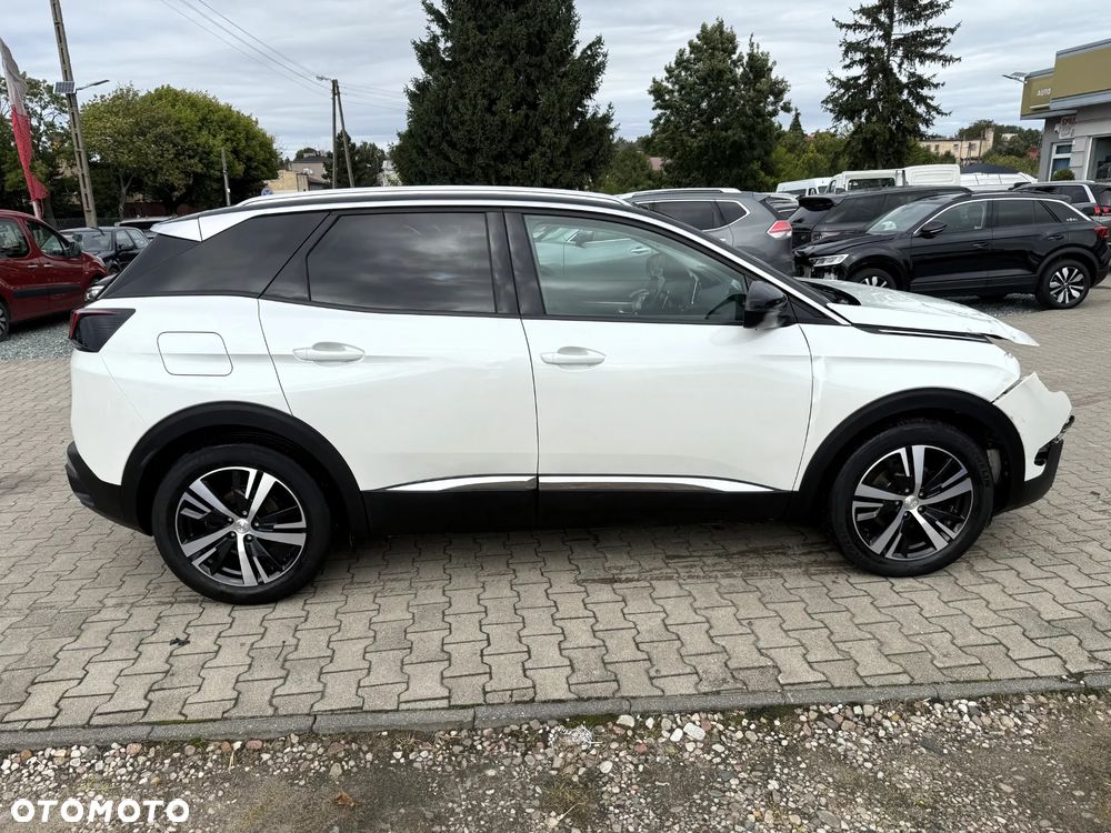 Peugeot 3008 BlueHDi 130 Stop & Start EAT8 Allure Pack - 4
