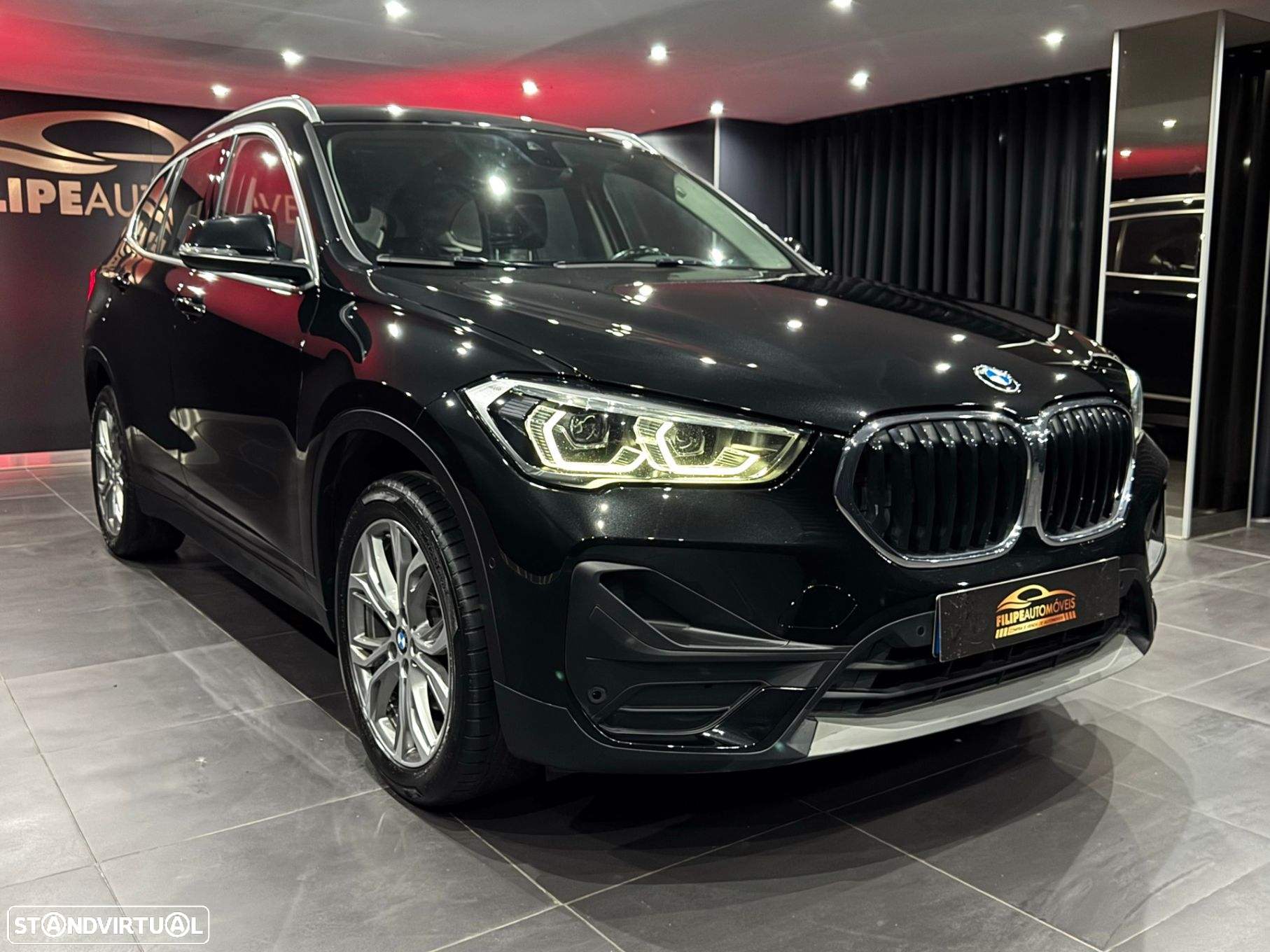BMW X1 18 d sDrive Auto Line Sport - 9