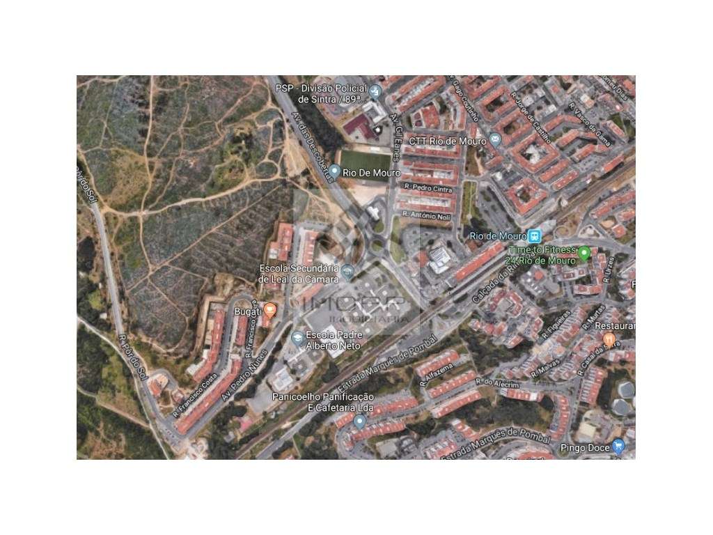 Terreno para construção de 25 fogos habitacionais na Rinchoa - Grande imagem: 3/6