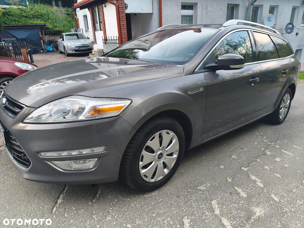 Ford Mondeo 2.0 FF Platinium X Plus (Titanium) - 4