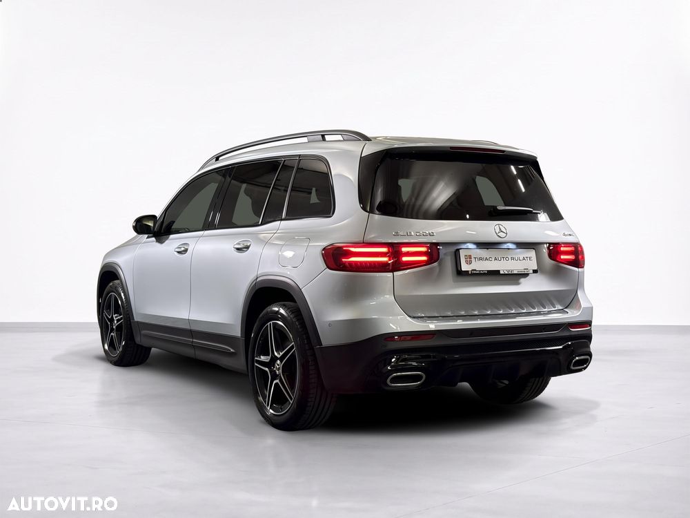 Mercedes-Benz GLB - 5
