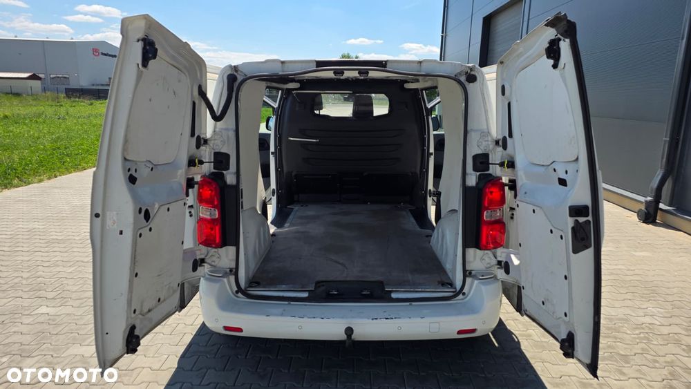 Peugeot EXPERT - 11