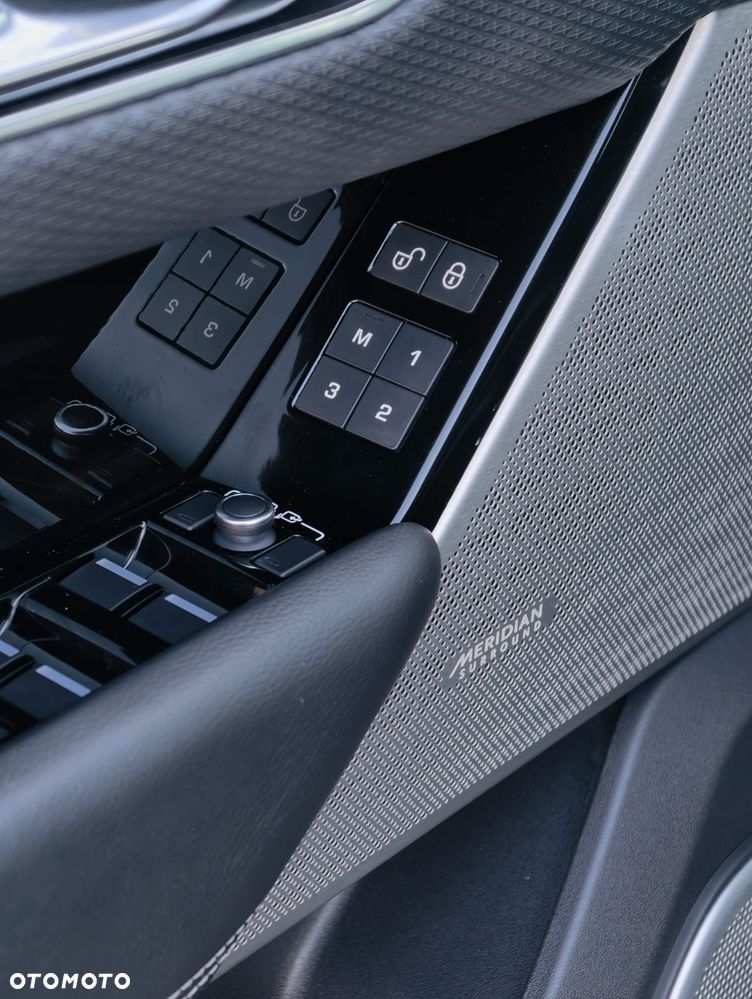 Land Rover Range Rover Velar 2.0 Si4 GPF R-Dynamic - 19