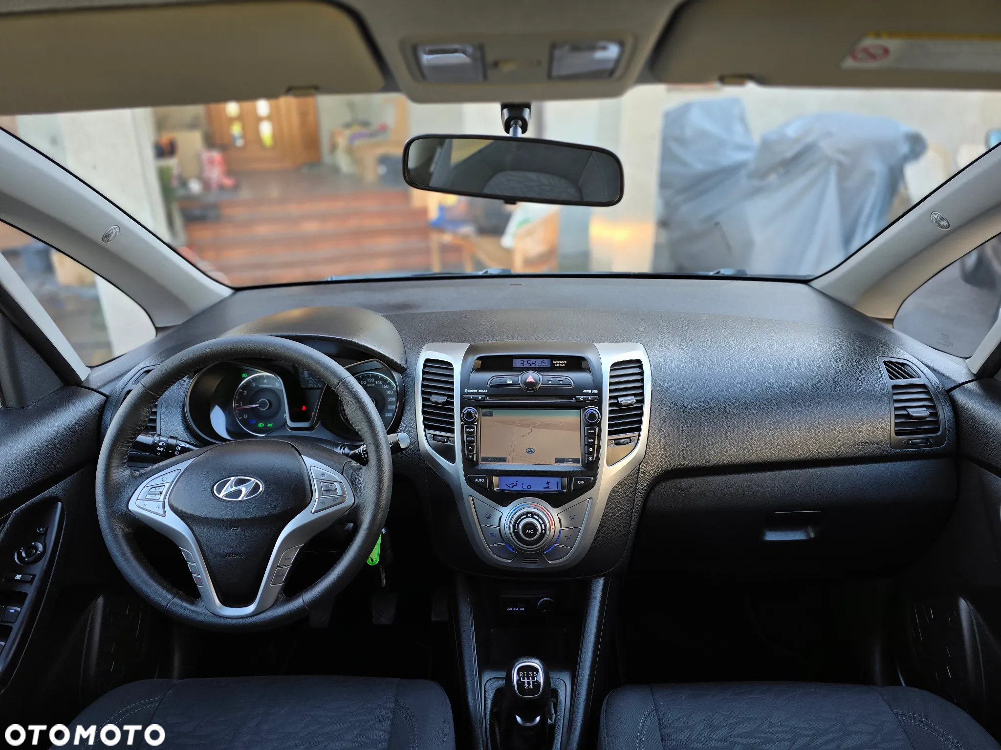 Hyundai ix20 1.4 Premium - 18