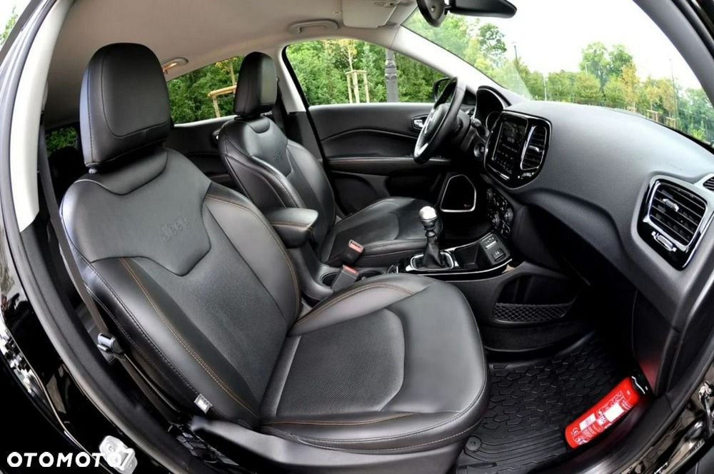 Jeep Compass 1.4 TMair Limited FWD S&S - 21