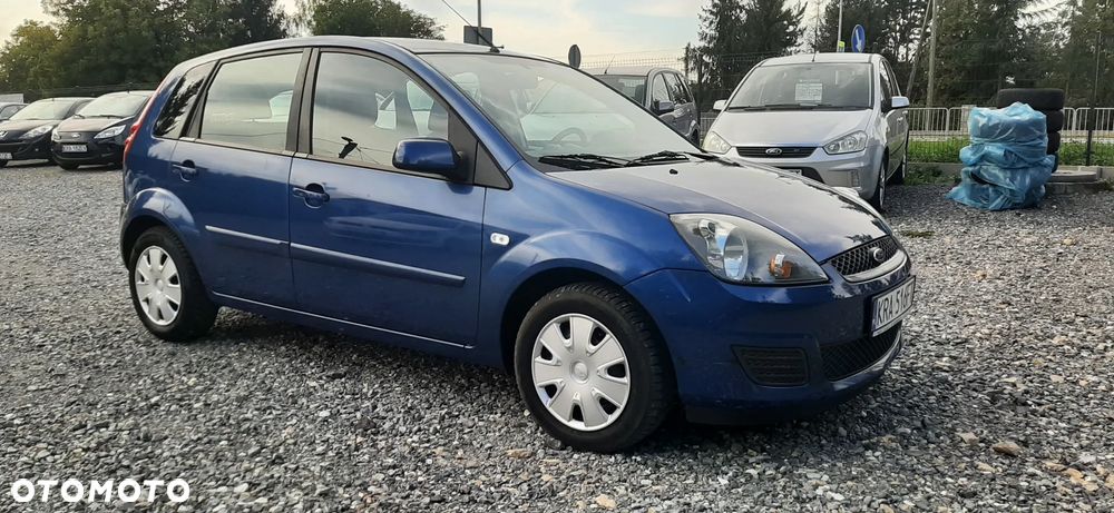 Ford Fiesta - 12