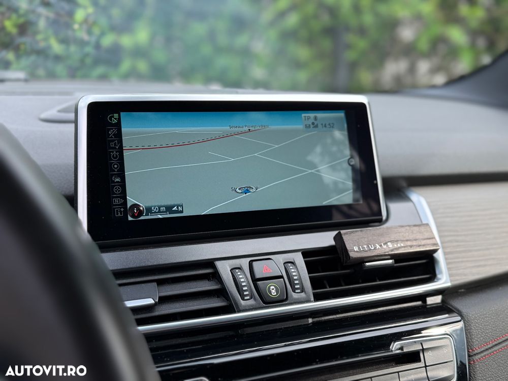 BMW Seria 2 218d - 29