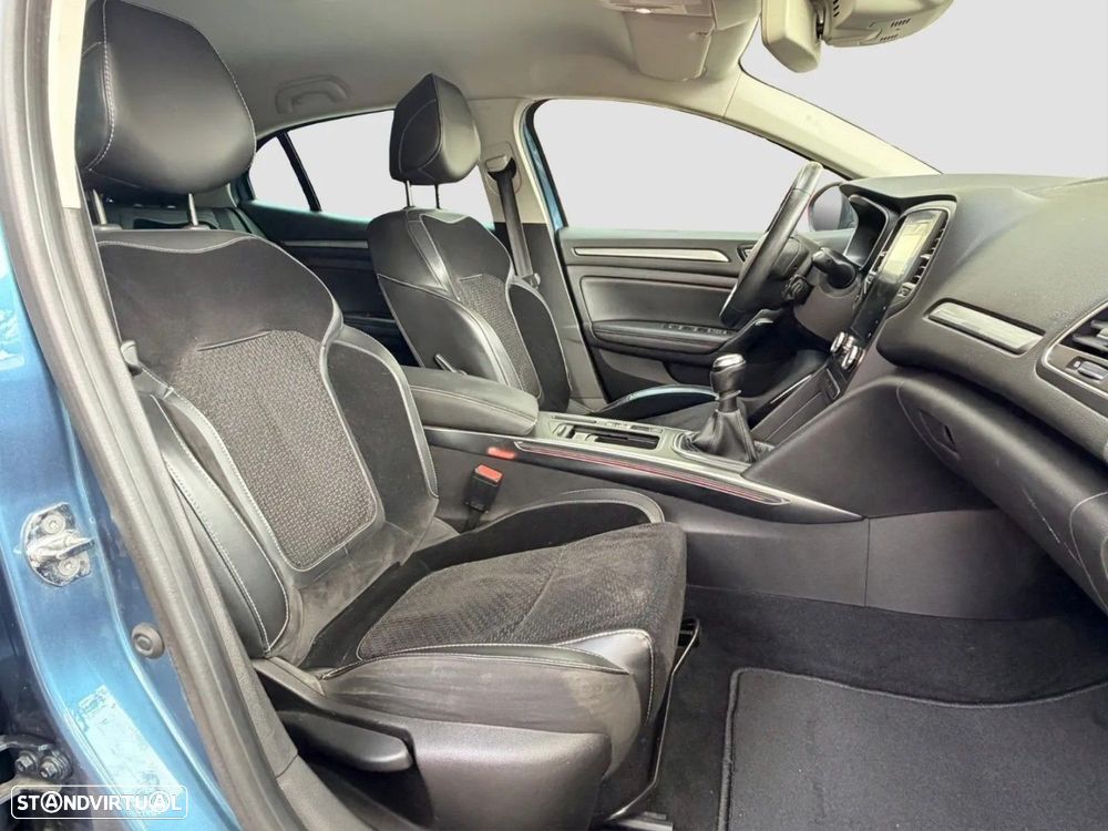 Renault Mégane ENERGY TCe 130 INTENS - 15