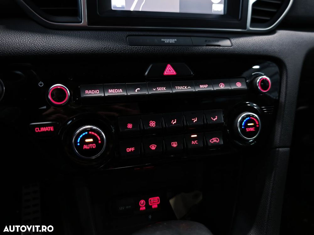 Kia Sportage 1.7 CRDI 2WD ISG Aut. GT Line - 23