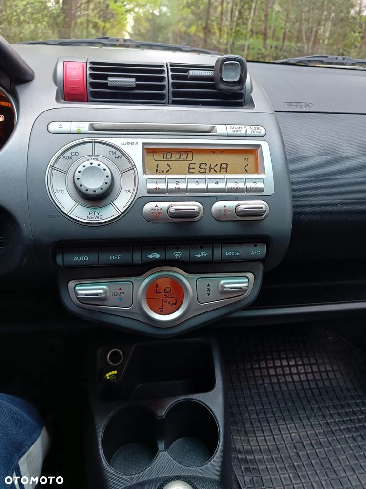 Honda Jazz 1.4 LS - 12