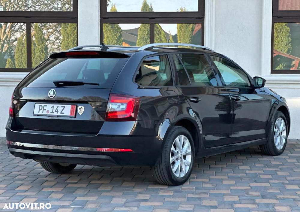 Skoda Octavia 2.0 TDI Sport Edition - 6