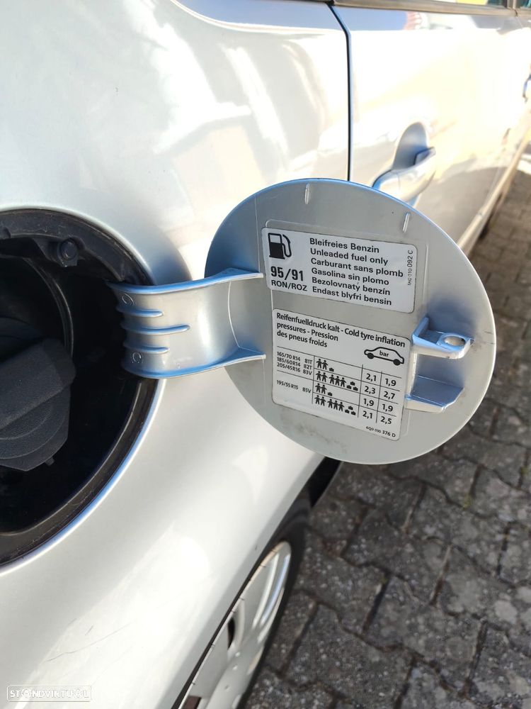 VW Polo 1.2 Confortline - 34