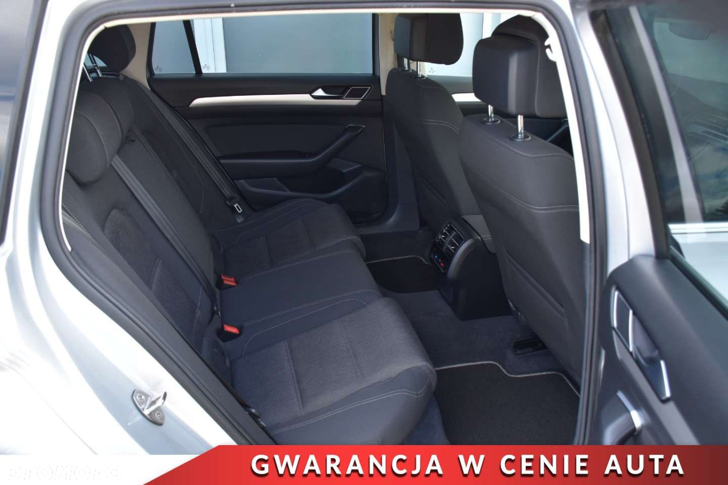 Volkswagen Passat 2.0 TDI SCR Comfortline - 7