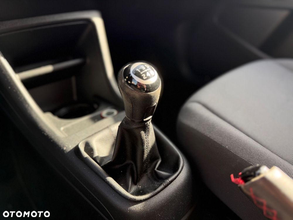 Volkswagen up! 1.0 Take - 20
