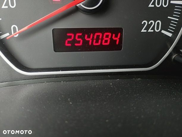 Suzuki SX4 1.9 DDiS 4WD GS / Premium - 15