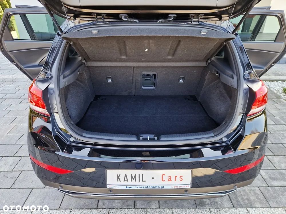 Hyundai i30 1.5 Intro - 21