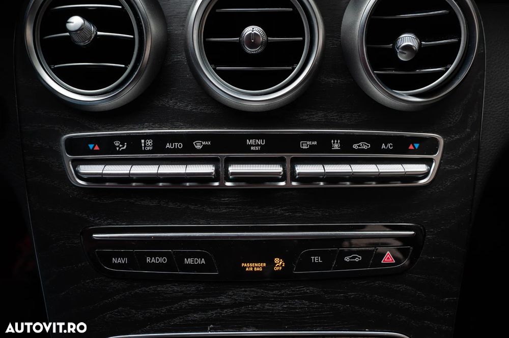 Mercedes-Benz C 220 d 9G-TRONIC AMG Line - 14