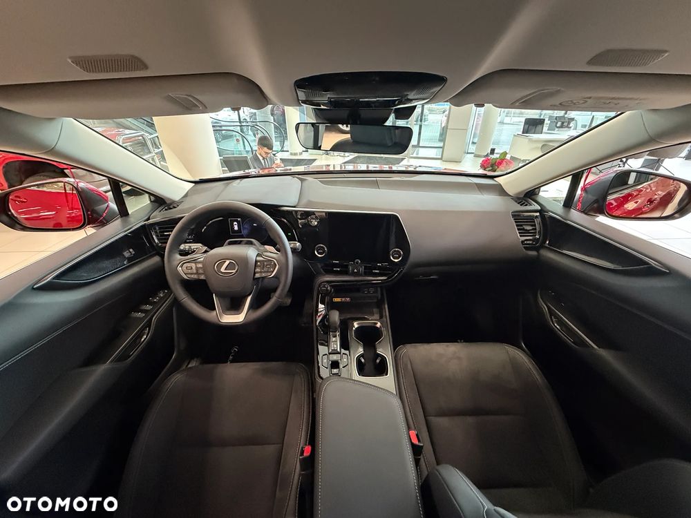 Lexus NX 350h Elegance 2WD - 11