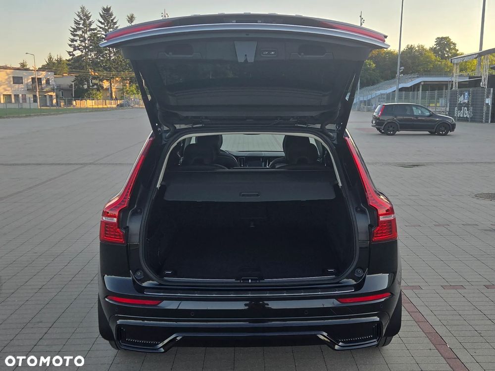 Volvo XC 60 B5 B AWD Ultra Dark - 5