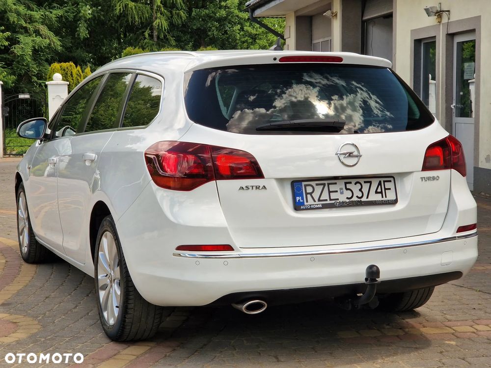 Opel Astra 1.4 Turbo Cosmo - 13