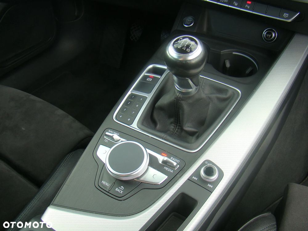 Audi A4 Avant 2.0 TDI sport - 38